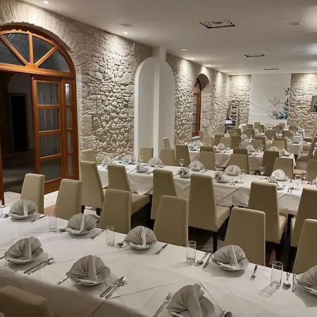 Park Hotel Drnis