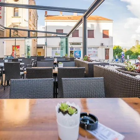 Park Hotel Drnis
